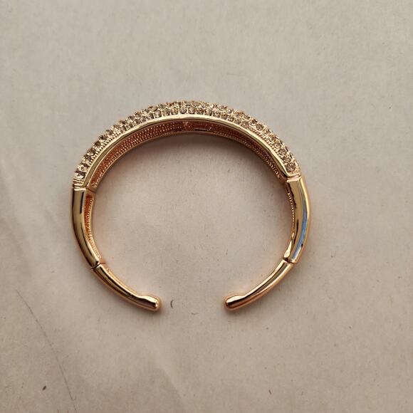 Vintage Joan Boyce Champagne Peach Rhinestone Rose Gold Clamper Bangle Bracelet - Picture 9 of 12
